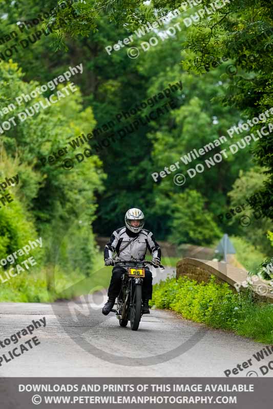 Vintage motorcycle club;eventdigitalimages;no limits trackdays;peter wileman photography;vintage motocycles;vmcc banbury run photographs